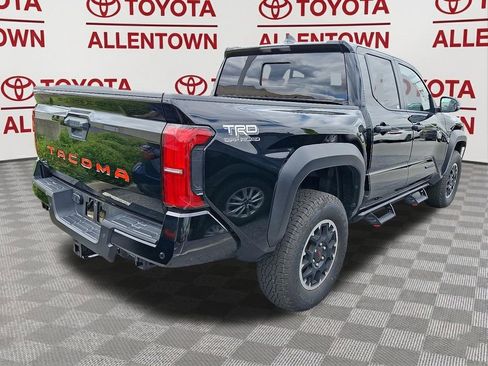 Used 2024 Toyota Tacoma TRD Off-Road w/ TRD Off Road Upgrade Package AWD/4WD image 5
