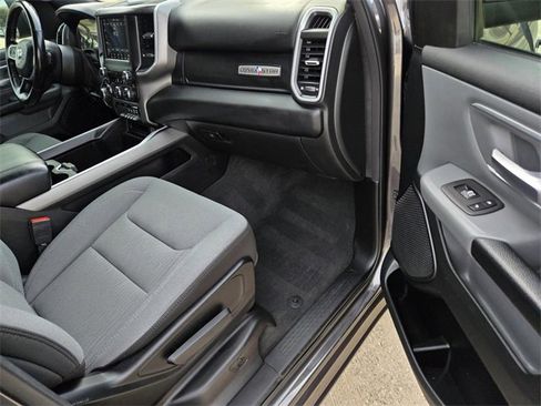 Used 2021 RAM 1500 Lone Star image 7