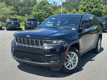 New 2025 Jeep Grand Cherokee Laredo w/ Luxury Tech Group I