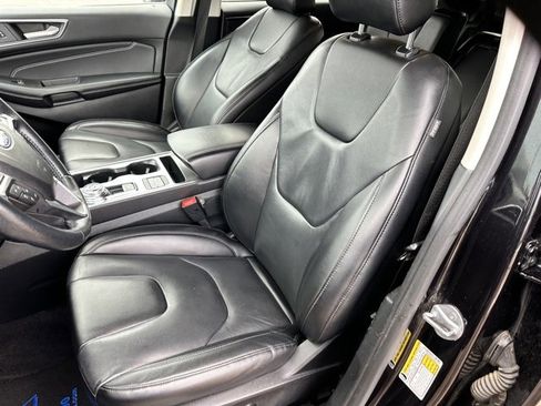 Certified 2022 Ford Edge Titanium image 14