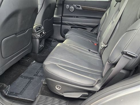 Used 2023 Genesis GV80 2.5T w/ Prestige Package image 11