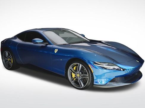 Used 2024 Ferrari Roma image 7