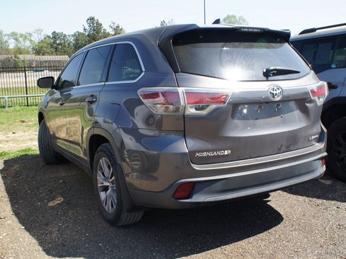 Used 2021 Chevrolet Equinox LT image 6