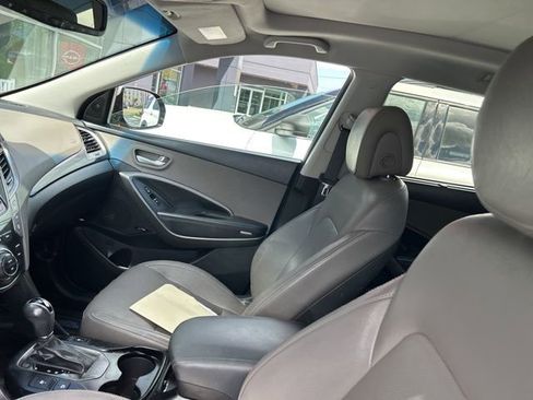 Used 2015 Hyundai Santa Fe Limited w/ Option Group 04 image 17