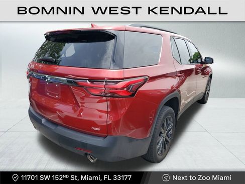 Used 2023 Chevrolet Traverse RS image 8