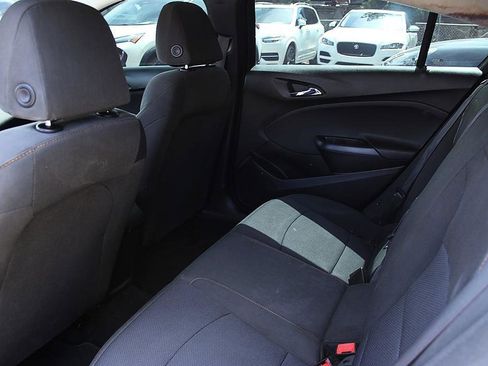 Used 2017 Chevrolet Cruze LS FWD image 12