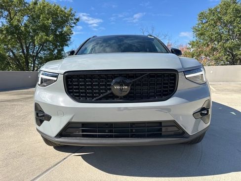 New 2026 Volvo XC40 B5 Ultra w/ Climate Package image 2