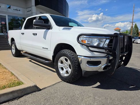 Used 2019 RAM 1500 Tradesman AWD/4WD image 3