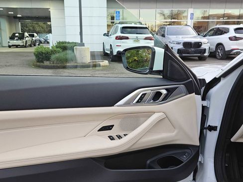 New 2026 BMW 430i xDrive Convertible w/ Convenience Package image 21