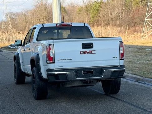 Used 2018 GMC Canyon SLT w/ Trailering Package AWD/4WD image 35