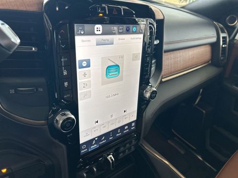 New 2023 RAM 3500 Limited image 7