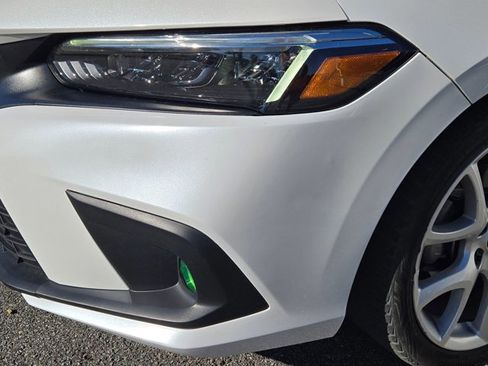 Used 2022 Honda Civic Sport image 5