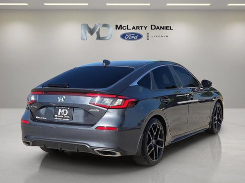 Used 2024 Honda Civic Sport Touring image 5