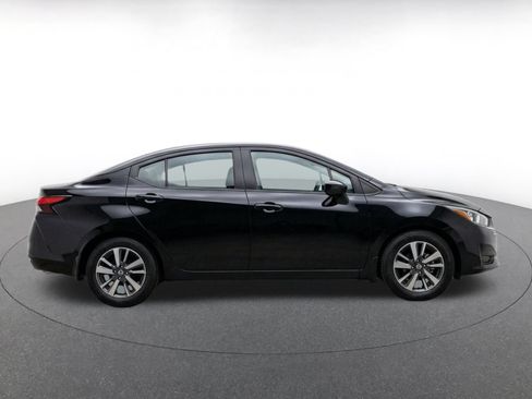 Used 2025 Nissan Versa SV FWD image 15