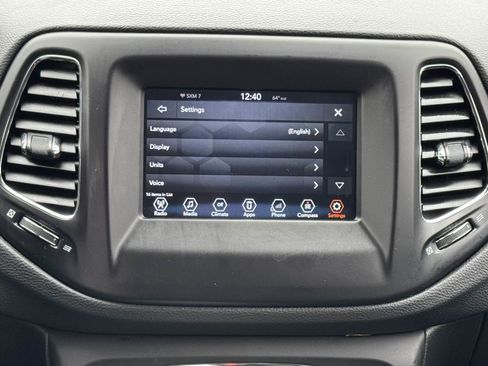 Used 2018 Jeep Compass Latitude w/ Popular Equipment Group AWD/4WD image 24