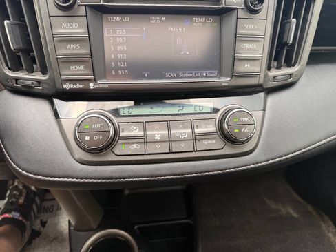 Used 2015 Toyota RAV4 XLE w/ Outdoor Package AWD/4WD image 44