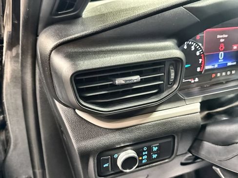 Used 2020 Ford Explorer XLT RWD image 15