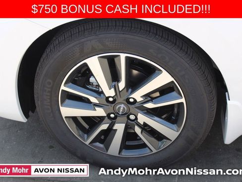 New 2025 Nissan Versa SV w/ Trunk Package image 6