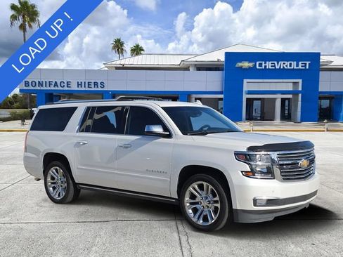 Used 2020 Chevrolet Suburban Premier w/ Premier Plus Edition AWD/4WD image 1