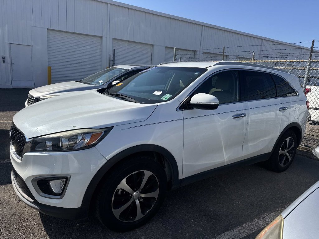 Used 2017 Kia Sorento EX w/ EX Premium Package FWD image 9