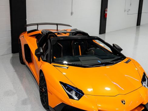 Used 2017 Lamborghini Aventador LP 750-4 Superveloce image 23