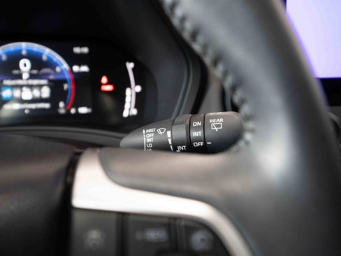 Used 2025 Toyota Grand Highlander AWD image 14