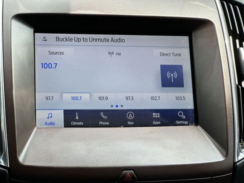 Used 2020 Ford Edge Titanium w/ Equipment Group 301A AWD/4WD image 27
