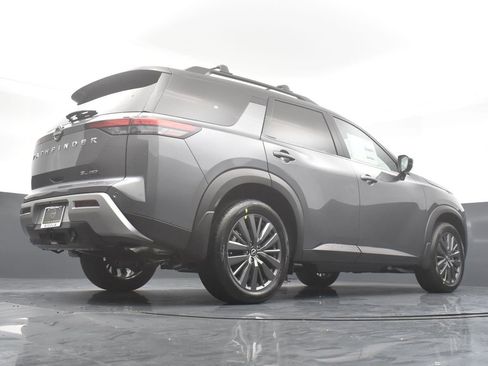 Certified 2025 Nissan Pathfinder SL w/ SL Premium Package image 30