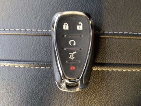 Used 2024 Chevrolet Blazer LT w/ Convenience Package FWD image 32