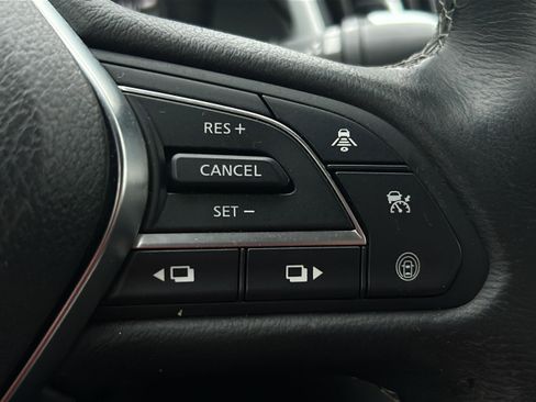 Used 2021 INFINITI Q50 Luxe image 15