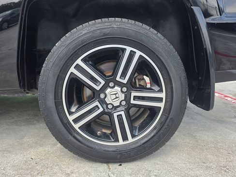 Used 2014 Honda Ridgeline Sport image 45