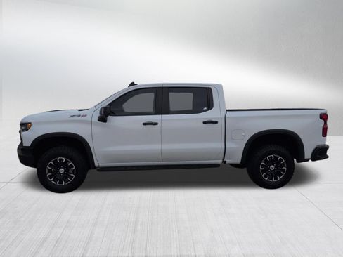 Certified 2022 Chevrolet Silverado 1500 ZR2 w/ Technology Package image 3