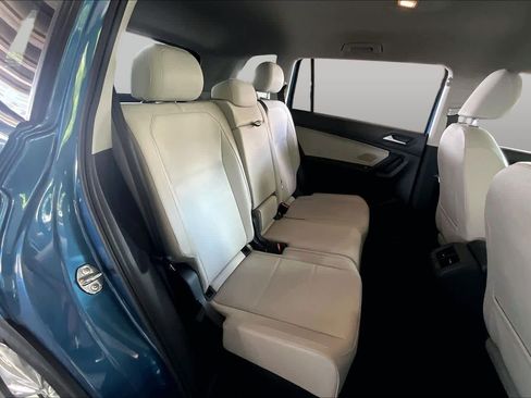 Used 2019 Volkswagen Tiguan SE AWD/4WD image 19