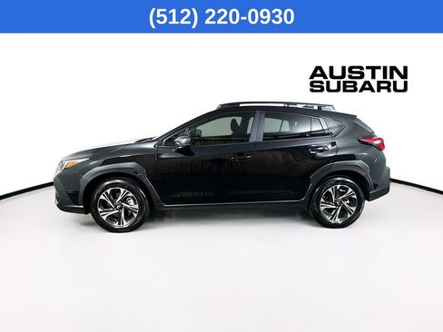 Used 2025 Subaru Crosstrek 2.0i Premium image 5