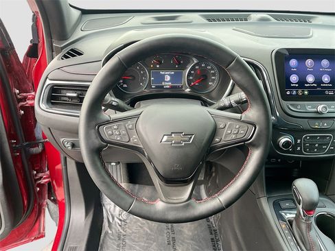 Used 2024 Chevrolet Equinox RS w/ RS Leather Package image 11