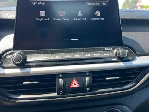 Used 2021 Kia Forte LXS FWD image 41