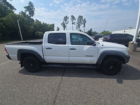 Used 2015 Toyota Tacoma PreRunner w/ Convenience Package RWD image 4