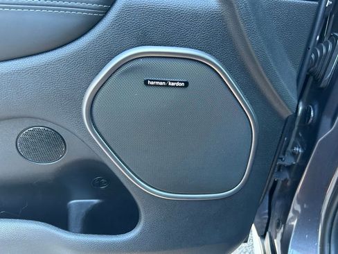 Used 2021 Dodge Durango Citadel w/ Premium Entertainment Group image 17