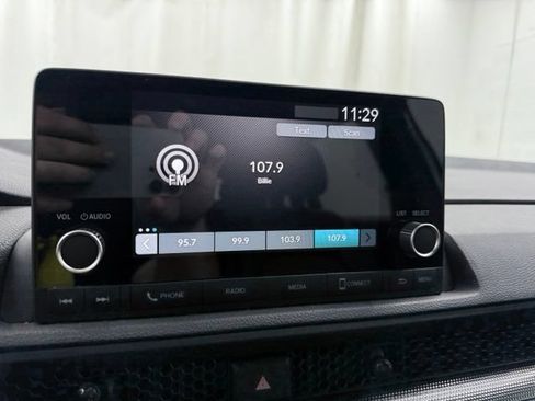 Used 2024 Honda CR-V Sport image 26