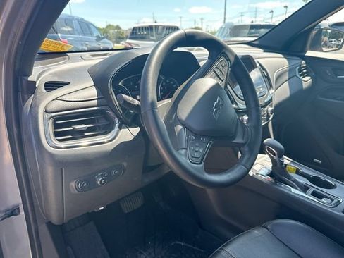 Used 2024 Chevrolet Equinox Premier AWD/4WD image 13