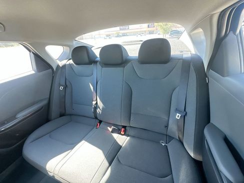 Used 2025 Kia K4 LX image 48