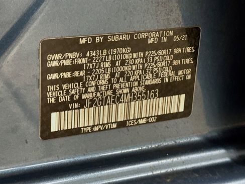 Used 2021 Subaru Crosstrek 2.0i Premium w/ Moonroof Package image 39