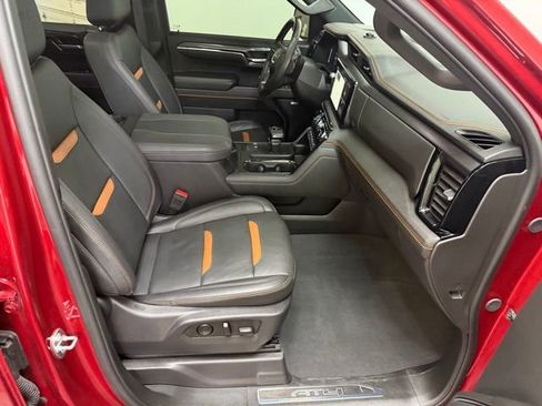 Used 2024 GMC Sierra 1500 AT4 w/ Technology Package image 40