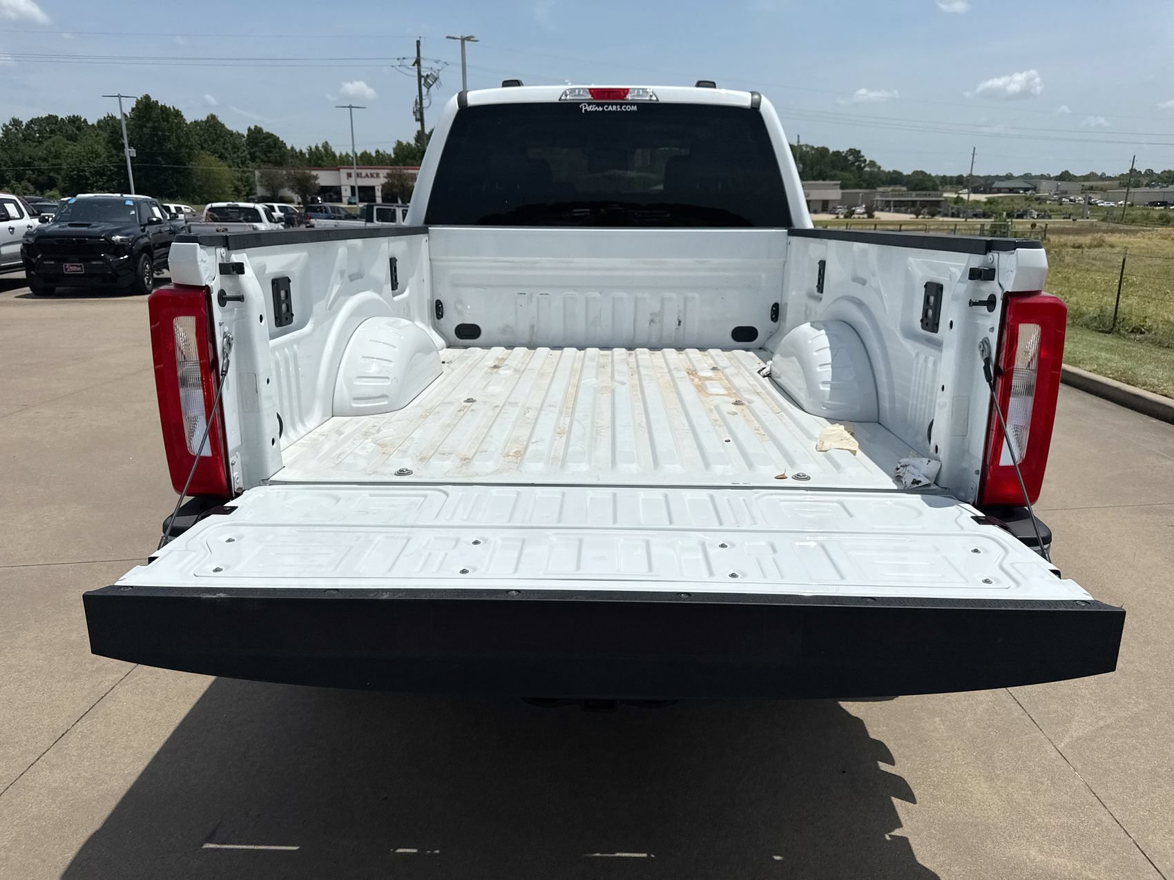 Used 2025 Ford F250 XLT w/ FX4 Off-Road Package AWD/4WD image 23