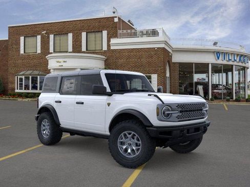 New 2025 Ford Bronco Badlands image 32