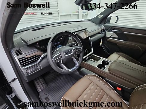 New 2026 GMC Acadia Denali Ultimate w/ LPO, All-Weather Package FWD image 11