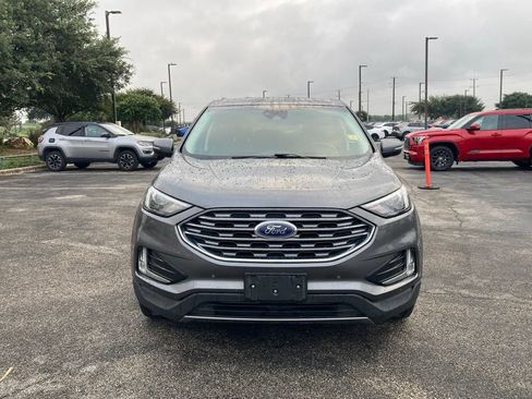 Used 2023 Ford Edge Titanium AWD/4WD image 2