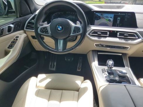 Used 2021 BMW X5 sDrive40i w/ M Sport Package image 16