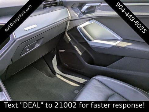 Certified 2023 Audi Q3 2.0T Premium image 23