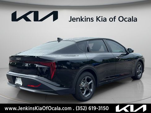 New 2026 Kia K4 FWD image 3